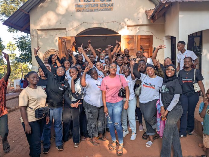 Friends Forever Foundation team with the Hopes Kindergarten School community